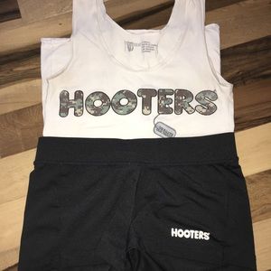 Hooters Uniform